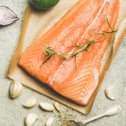 Livraison à domicile de filets de saumon à Paris et  dans toute la France Métropolitaine.