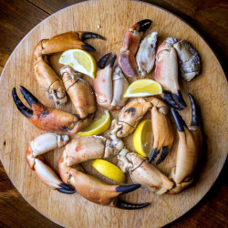 Livraison à domicile de pinces de tourteaux à Paris et  dans toute la France Métropolitaine.