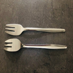 Livraison à domicile de fourchettes à huitres à Paris et en ile de France métropolitaine.