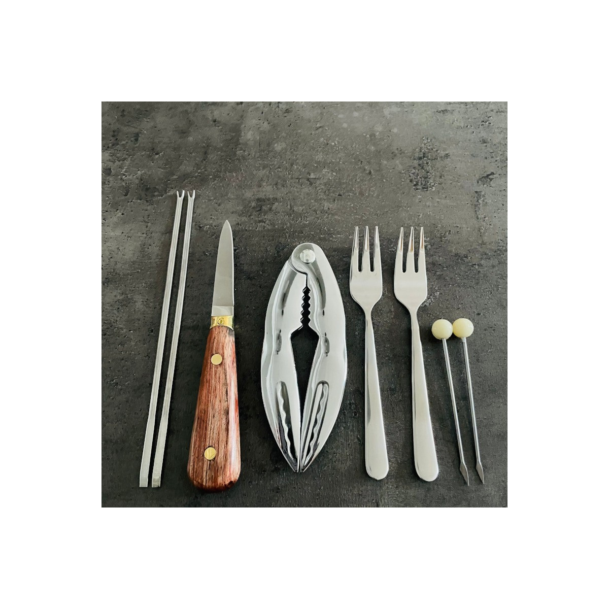 Livraison à domicile de set ustensile pour fruits de mer dans toute la France métropolitaine