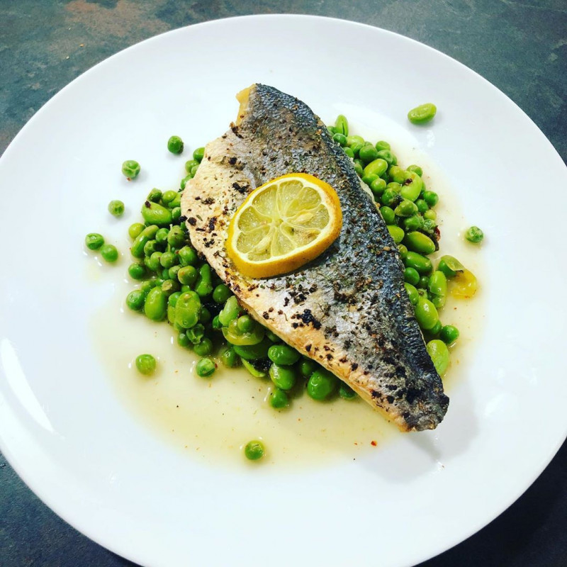 Filets de Bar élevage - 2 pièces soit 4 filets de 160/170gr